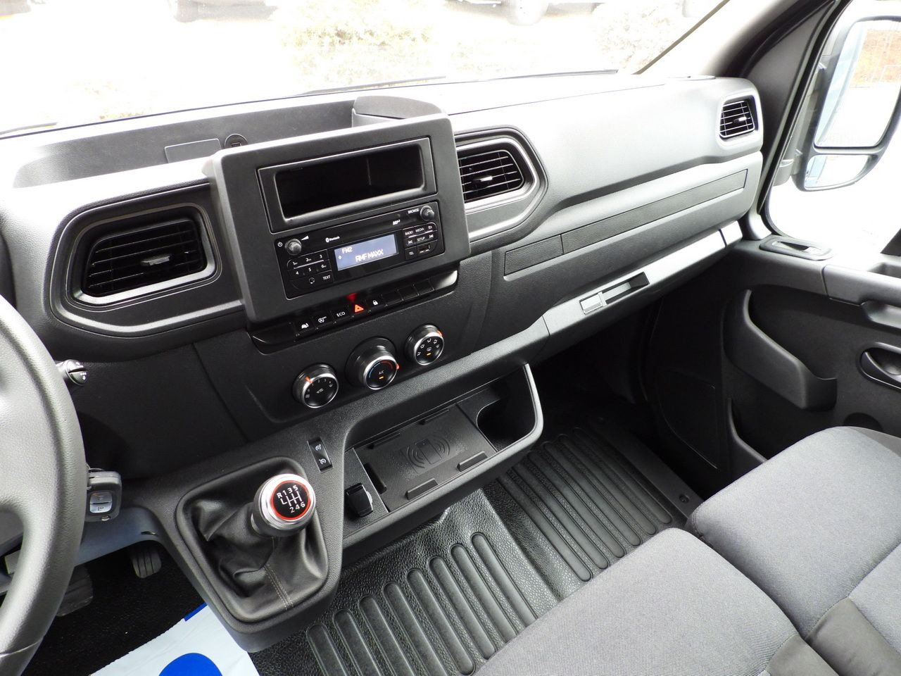 Furgoneta con lona RENAULT MASTER TARPAULIN 10 PALLETS WEBASTO CRUISE CONTROL LED LIGHTS PNEUMATICS AIR CONDITIONING  165HP: foto 32