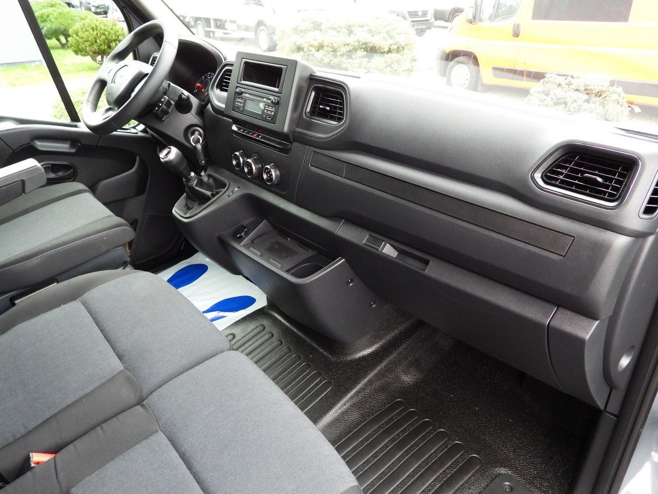 Furgoneta con lona RENAULT MASTER TARPAULIN 10 PALLETS WEBASTO CRUISE CONTROL LED LIGHTS PNEUMATICS AIR CONDITIONING  165HP: foto 40