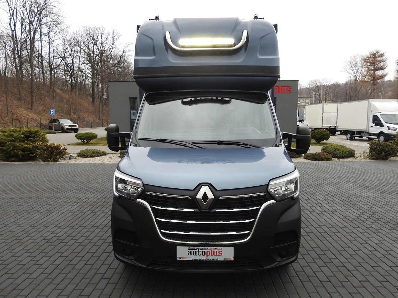RENAULT MASTER  TARPAULIN 10 PALLETS WEBASTO CRUISE CONTROL LED LIGHTS PNEUMATICS AIR CONDITIONING  165HP - Furgoneta con lona: foto 5 RENAULT MASTER  TARPAULIN 10 PALLETS WEBASTO CRUISE CONTROL LED LIGHTS PNEUMATICS AIR CONDITIONING  165HP - Furgoneta con lona: foto 5