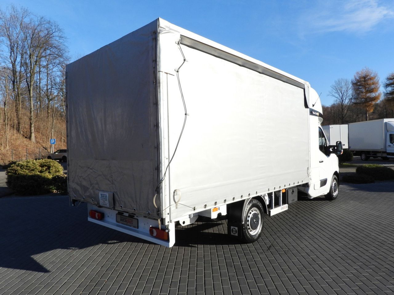 RENAULT MASTER TARPAULIN 8 PALLETS WEBASTO CRUISE CONTROL LED LIGHTS AIR CONDITIONING 165HP - Furgoneta con lona: foto 3 RENAULT MASTER TARPAULIN 8 PALLETS WEBASTO CRUISE CONTROL LED LIGHTS AIR CONDITIONING 165HP - Furgoneta con lona: foto 3