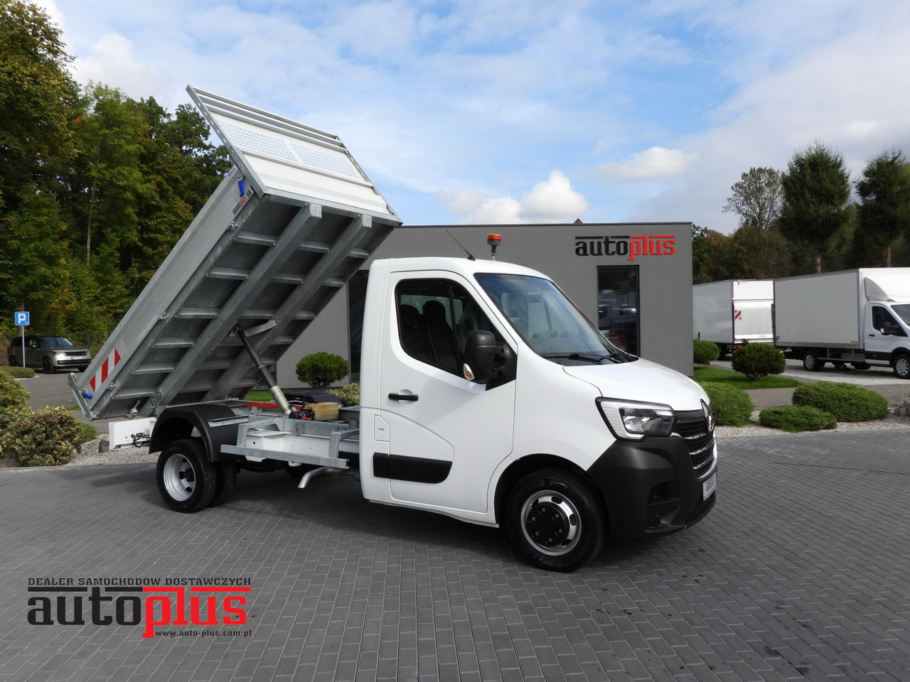 RENAULT MASTER TIPPER CRUISE CONTROL LED LIGHTS TWIN WHEELS AIR CONDITIONING 130HP - Furgoneta basculante: foto 1 RENAULT MASTER TIPPER CRUISE CONTROL LED LIGHTS TWIN WHEELS AIR CONDITIONING 130HP - Furgoneta basculante: foto 1