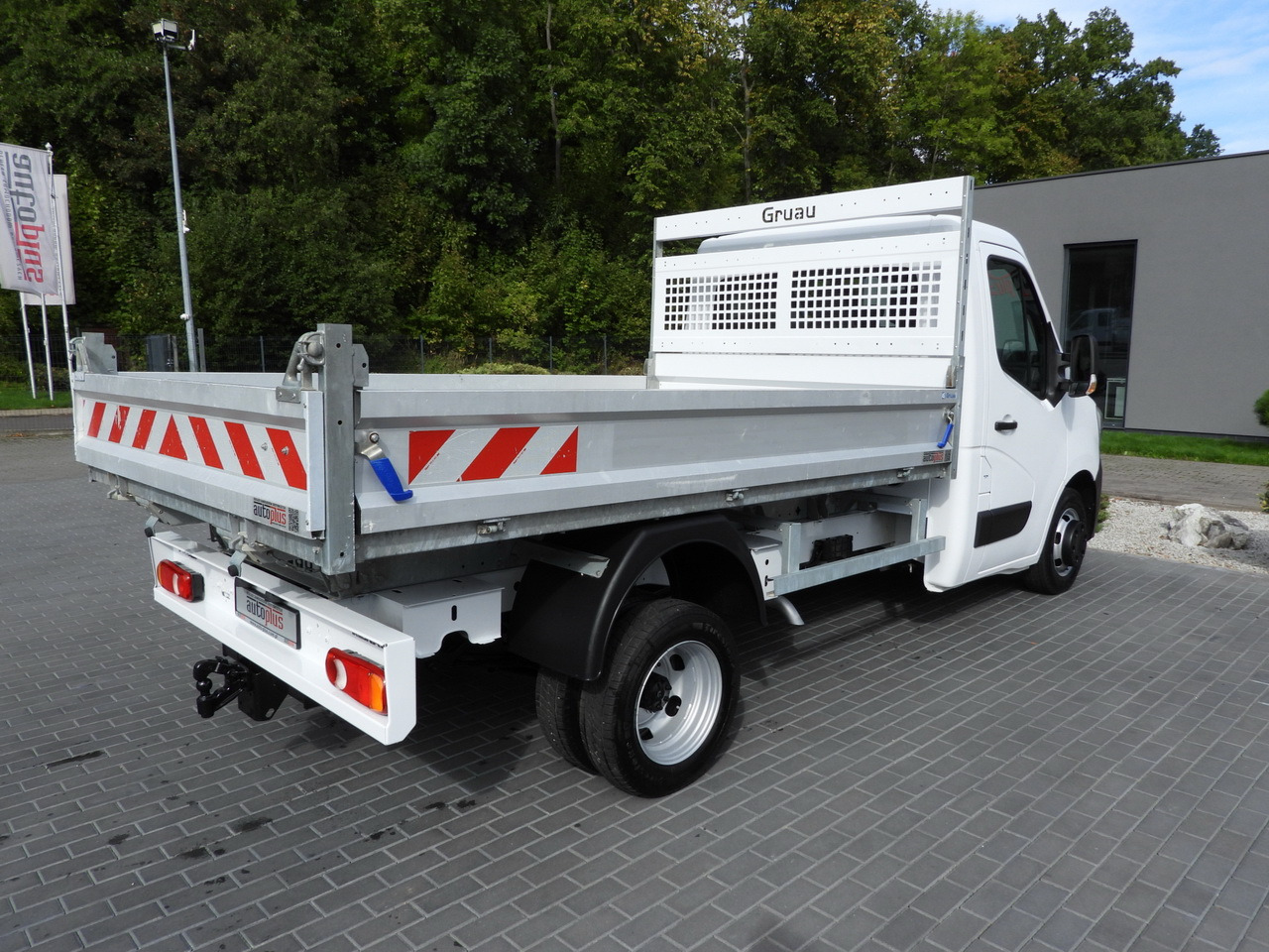 Furgoneta basculante RENAULT MASTER TIPPER CRUISE CONTROL LED LIGHTS TWIN WHEELS AIR CONDITIONING  130HP: foto 13