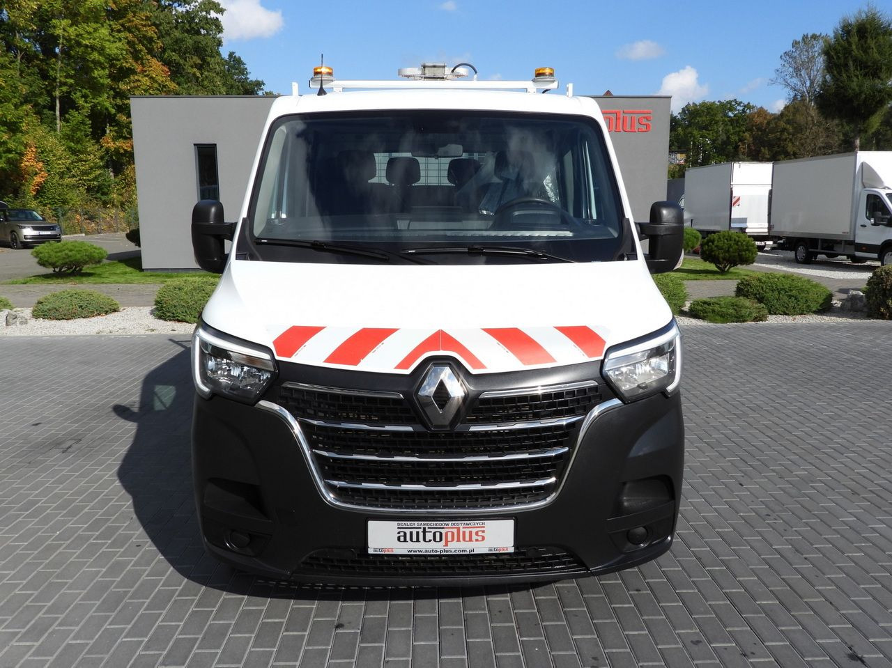 RENAULT MASTER TIPPER DOUBLE CABIN DOKA 6 SEATS CRUISE CONTROL LED LIGHTS TWIN WHEELS AIR CONDITIONING 165HP - Furgoneta basculante: foto 5 RENAULT MASTER TIPPER DOUBLE CABIN DOKA 6 SEATS CRUISE CONTROL LED LIGHTS TWIN WHEELS AIR CONDITIONING 165HP - Furgoneta basculante: foto 5