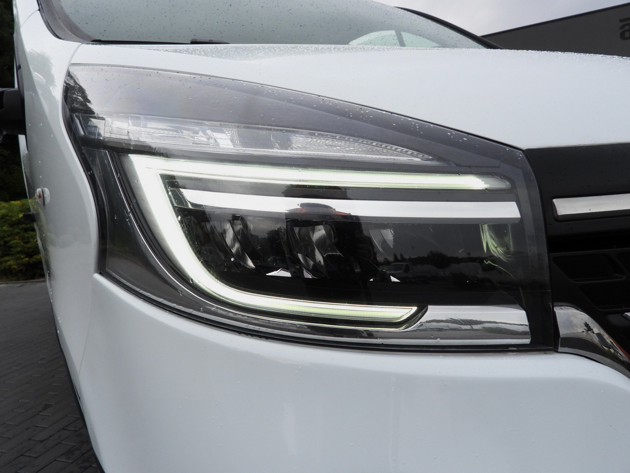 Furgoneta frigorifica RENAULT TRAFIC REFRIGERATOR VAN -5*C POWER SUPPLY 230V CRUISE CONTROL LED LIGHTS AIR CONDITIONING  120HP: foto 30