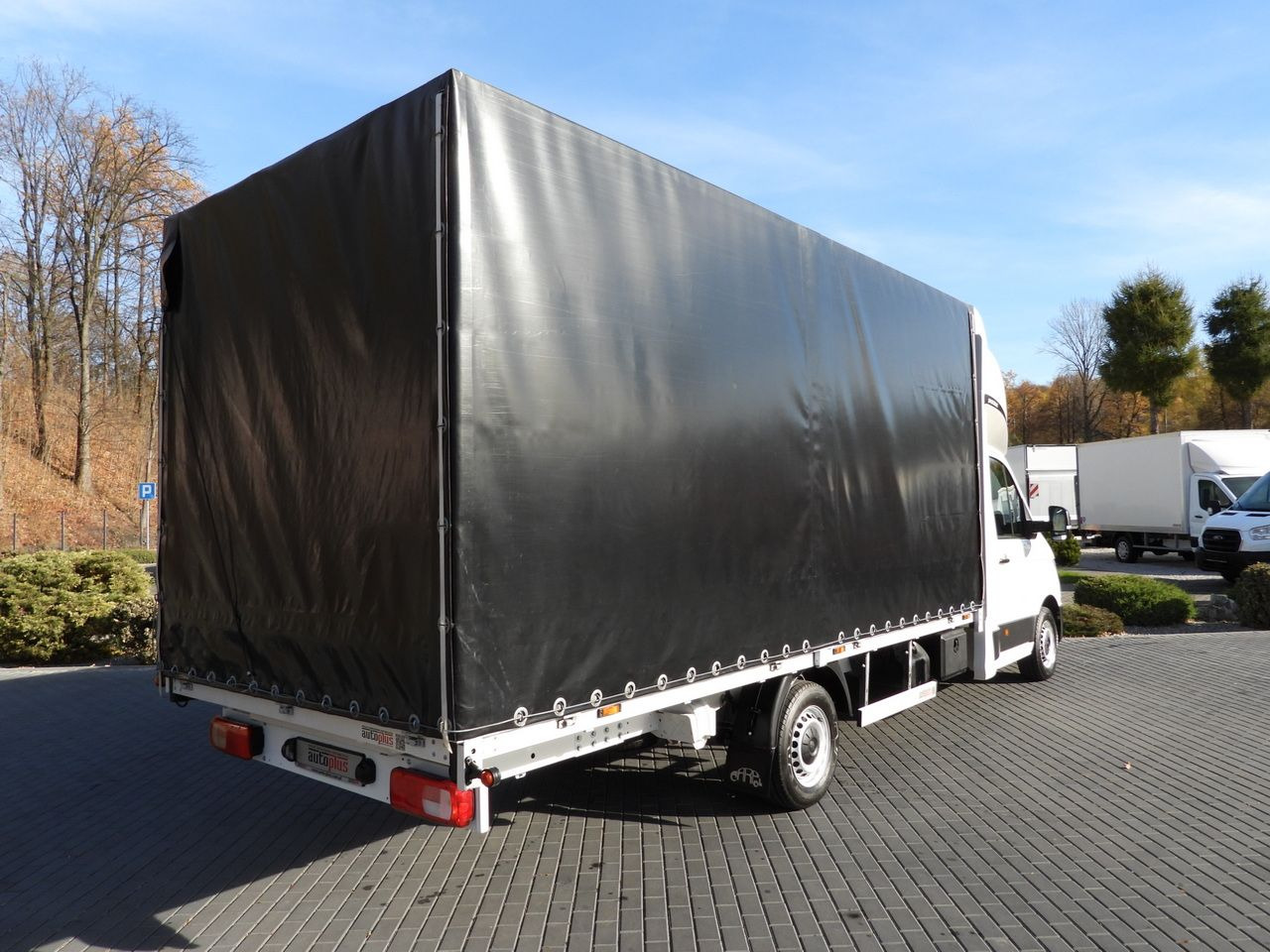 VOLKSWAGEN CRAFTER TARPAULIN 10 PALLETS WEBASTO CRUISE CONTROL LED LIGHTS 180HP - Furgoneta con lona: foto 3 VOLKSWAGEN CRAFTER TARPAULIN 10 PALLETS WEBASTO CRUISE CONTROL LED LIGHTS 180HP - Furgoneta con lona: foto 3