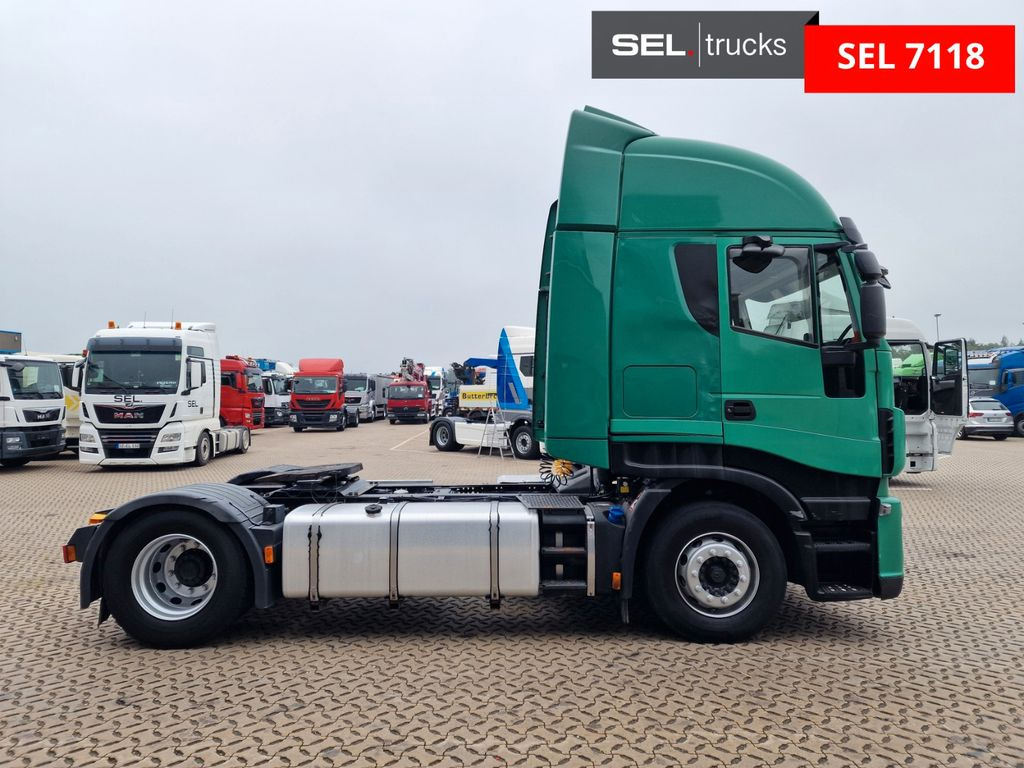 Iveco Stralis 480 / ZF Intarder Iveco Stralis 480 / ZF Intarder - Cabeza tractora: foto 4 Iveco Stralis 480 / ZF Intarder Iveco Stralis 480 / ZF Intarder - Cabeza tractora: foto 4