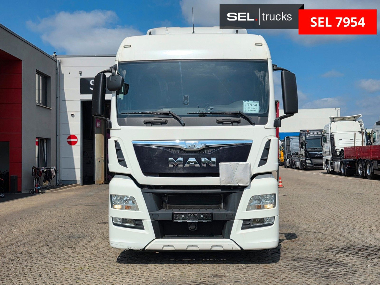 MAN TGX 18.400 4X2 LLS-U / ZF Intarder - Cabeza tractora: foto 2 MAN TGX 18.400 4X2 LLS-U / ZF Intarder - Cabeza tractora: foto 2