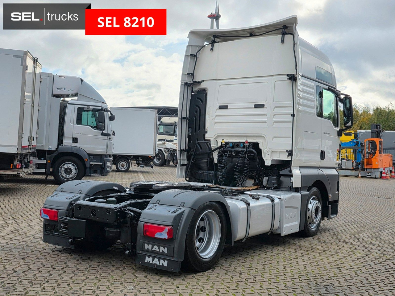 MAN TGX 18.460 4x2 LLS-U / Retarder / 2 Tanks - Cabeza tractora: foto 5 MAN TGX 18.460 4x2 LLS-U / Retarder / 2 Tanks - Cabeza tractora: foto 5