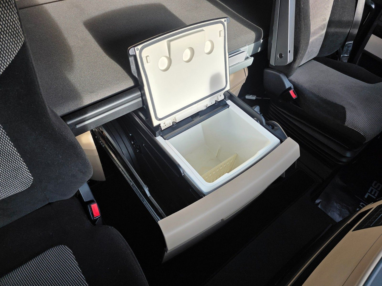 Cabeza tractora MAN TGX 18.500 4X2 LLS-U / 2 Tanks / Xenon: foto 32