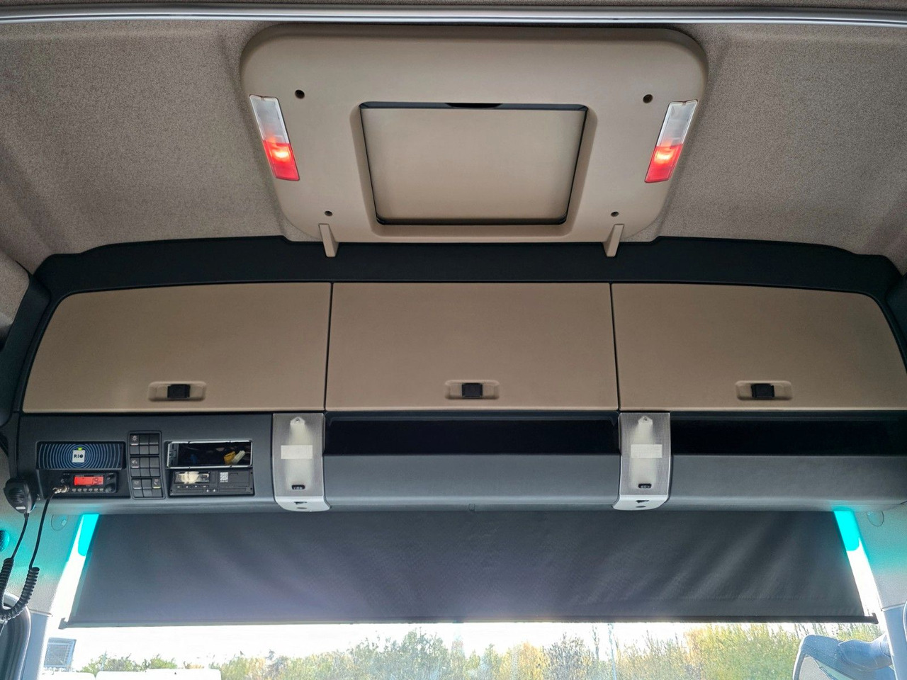 Cabeza tractora MAN TGX 18.500 4X2 LLS-U / 2 Tanks / Xenon: foto 34