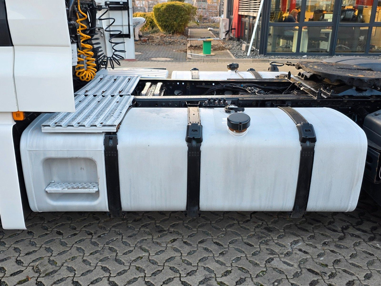 Cabeza tractora MAN TGX 18.500 4X2 LLS-U / 2 Tanks / Xenon: foto 16