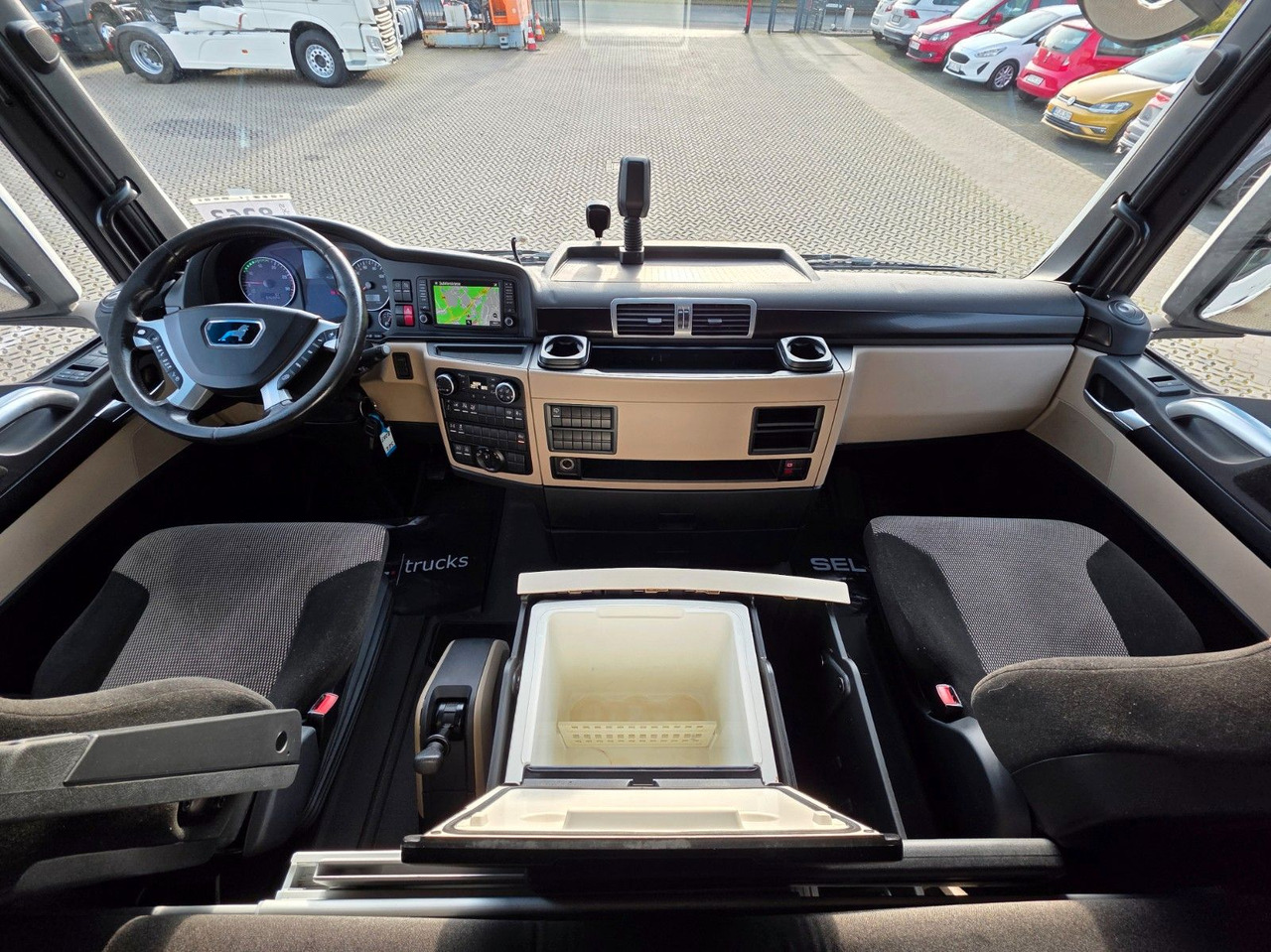 Cabeza tractora MAN TGX 18.500 4X2 LLS-U / 2 Tanks / Xenon: foto 36