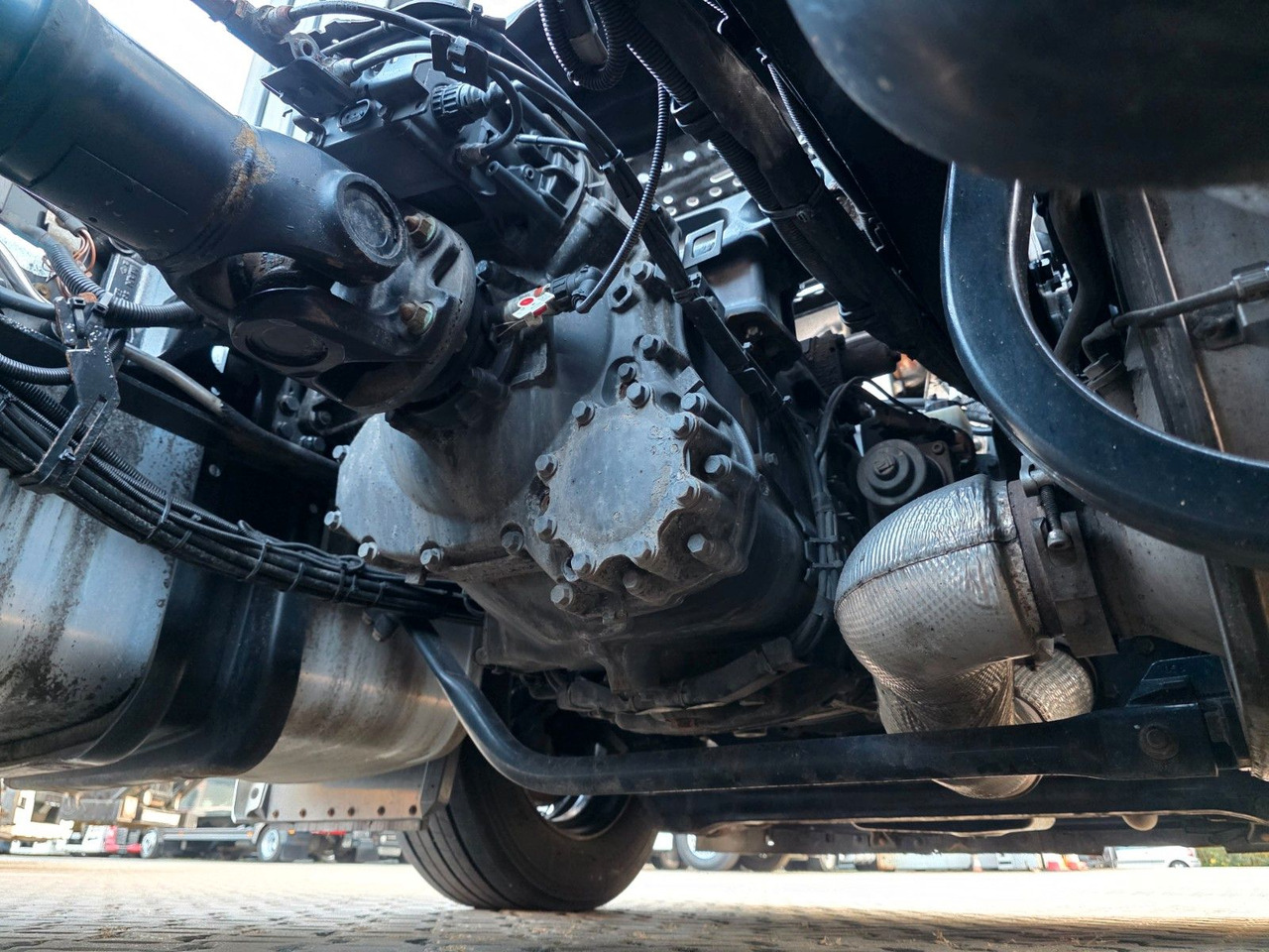 Cabeza tractora MAN TGX 18.500 4X2 LLS-U / 2 Tanks / Xenon: foto 21