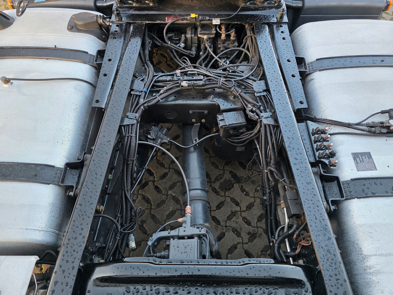 Cabeza tractora MAN TGX 18.500 4X2 LLS-U / 2 Tanks / Xenon: foto 12