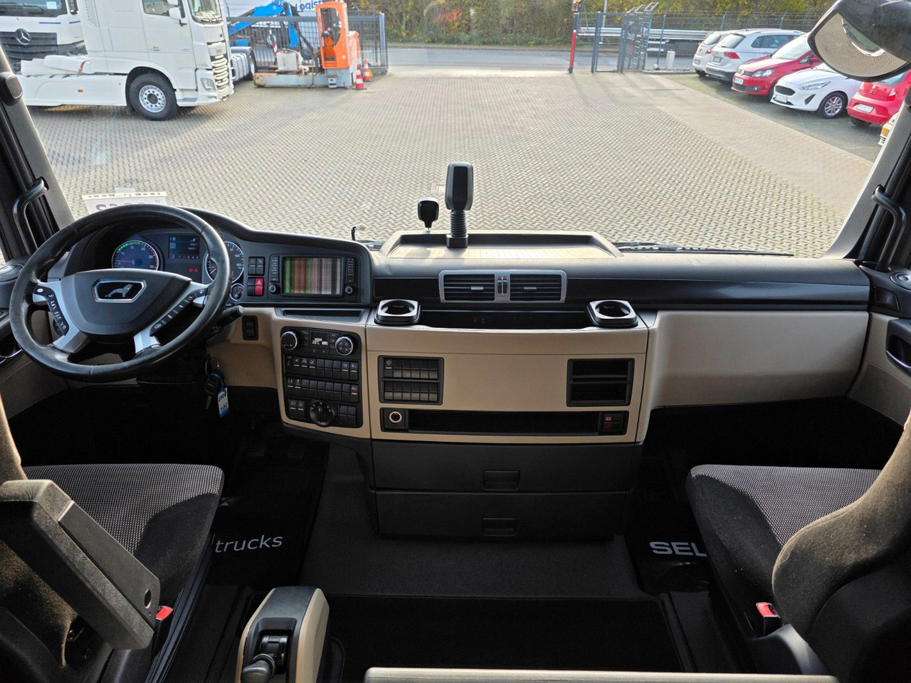 Cabeza tractora MAN TGX 18.500 4X2 LLS-U / 2 Tanks / Xenon: foto 37