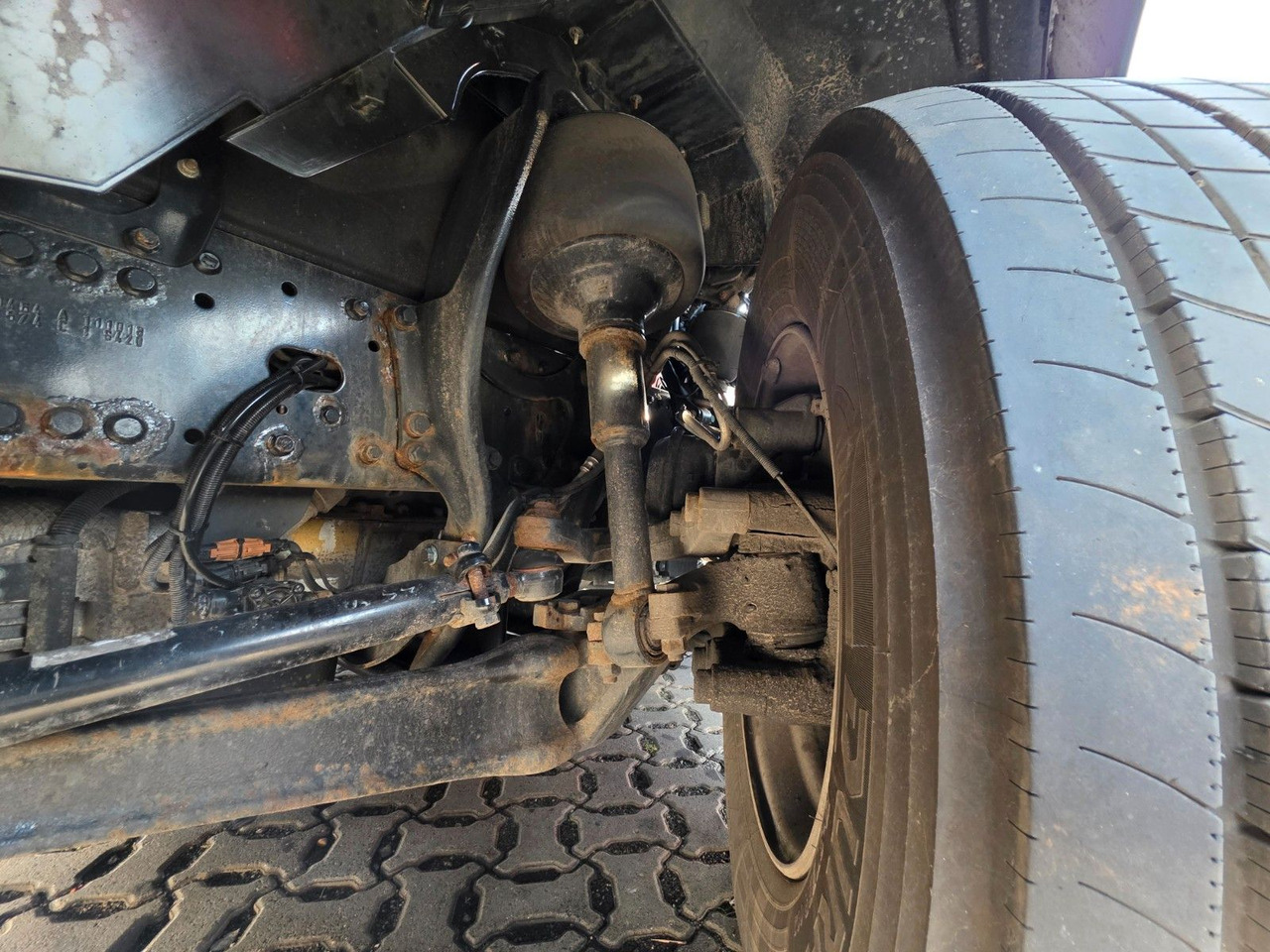 Cabeza tractora MAN TGX 18.500 4X2 LLS-U / 2 Tanks / Xenon: foto 45