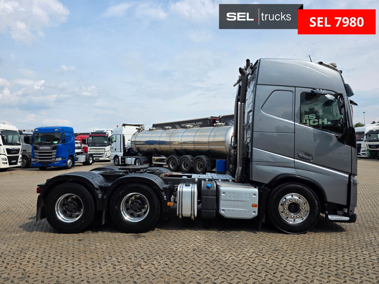 Volvo FH 540 / Retarder /Alu-Felgen /Kipphydraulik /TV - Cabeza tractora: foto 4 Volvo FH 540 / Retarder /Alu-Felgen /Kipphydraulik /TV - Cabeza tractora: foto 4