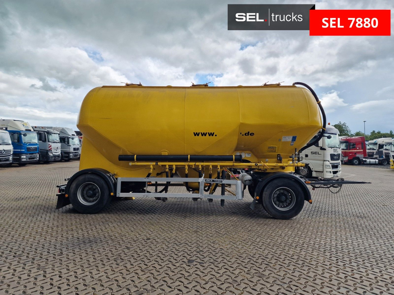 Feldbinder H.EUT 30.2 / 30.000 l - Remolque cisterna: foto 4 Feldbinder H.EUT 30.2 / 30.000 l - Remolque cisterna: foto 4