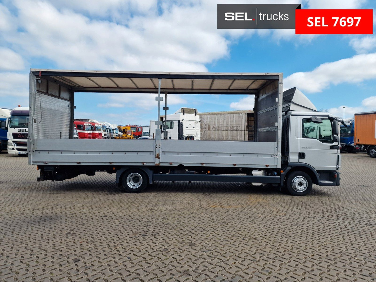 MAN TGL 8.180 4x2 BL / Ladebordwand - Furgoneta con lona: foto 4 MAN TGL 8.180 4x2 BL / Ladebordwand - Furgoneta con lona: foto 4