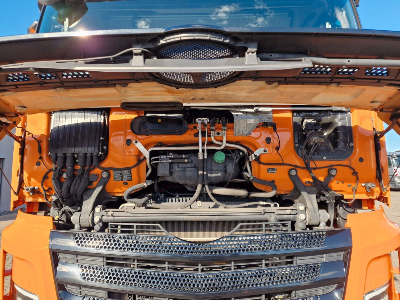 Camión lona Mercedes-Benz Actros 2548 / Retarder / Aluklappen / 6E: foto 14 Camión lona Mercedes-Benz Actros 2548 / Retarder / Aluklappen / 6E: foto 14