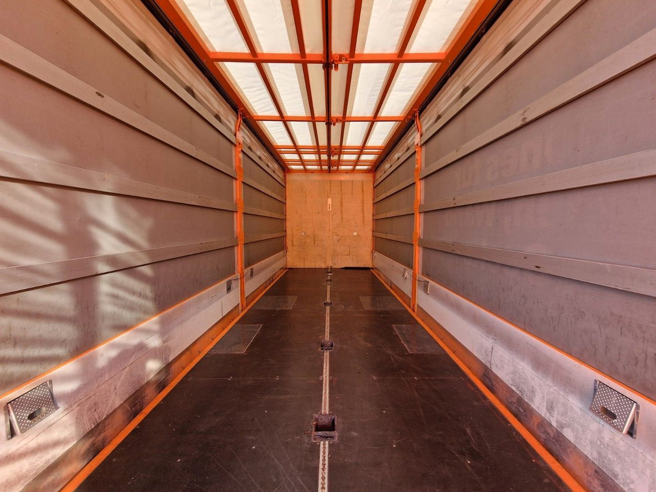 Camión lona Mercedes-Benz Actros 2548 / Retarder / Aluklappen / 6E: foto 9 Camión lona Mercedes-Benz Actros 2548 / Retarder / Aluklappen / 6E: foto 9