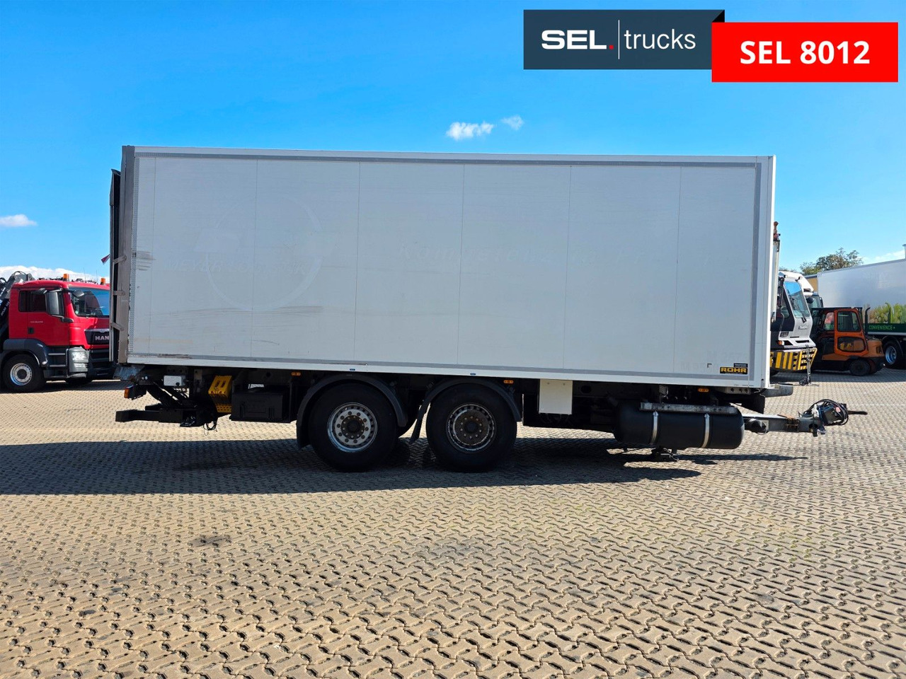 ROHR RZK/18 IV / Ladebordwand / Carrier Supra 850U - Remolque frigorífico: foto 4 ROHR RZK/18 IV / Ladebordwand / Carrier Supra 850U - Remolque frigorífico: foto 4