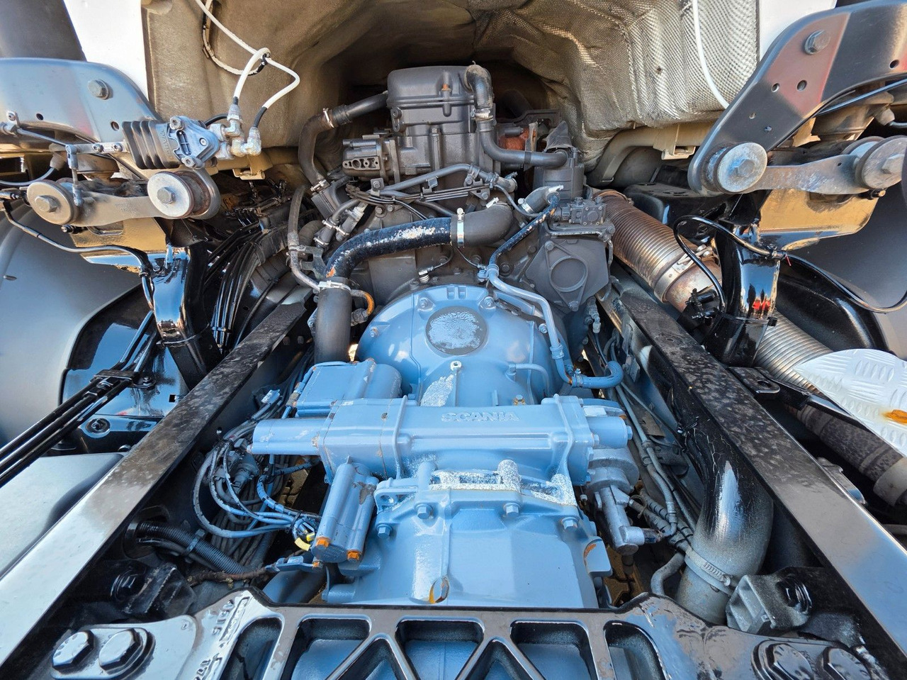 Camión chasis Scania P420 LB6X2*4MNA / Retarder / PTO / ADR: foto 14 Camión chasis Scania P420 LB6X2*4MNA / Retarder / PTO / ADR: foto 14