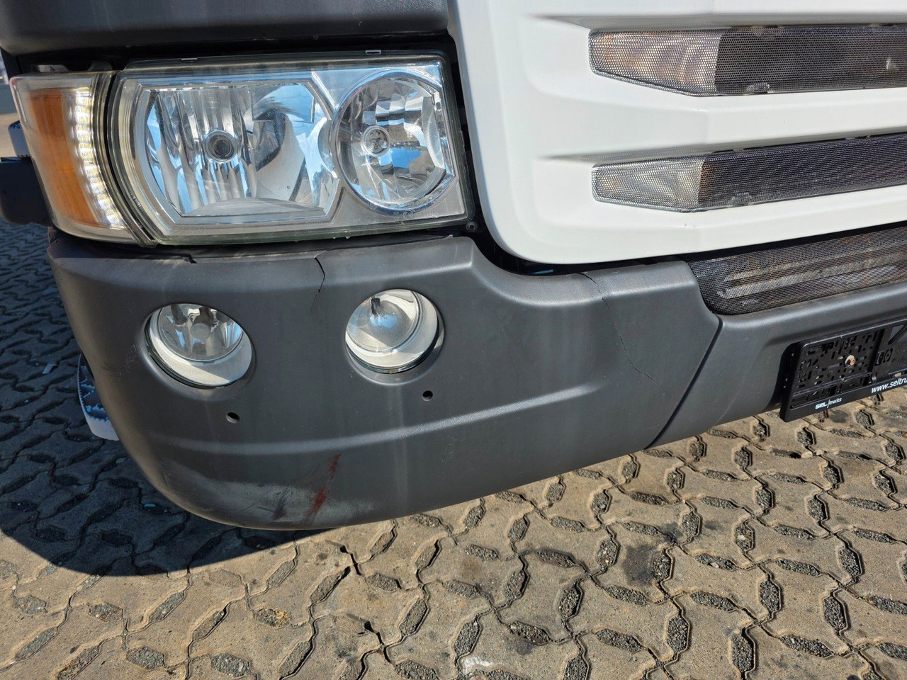 Camión chasis Scania P420 LB6X2*4MNA / Retarder / PTO / ADR: foto 47 Camión chasis Scania P420 LB6X2*4MNA / Retarder / PTO / ADR: foto 47