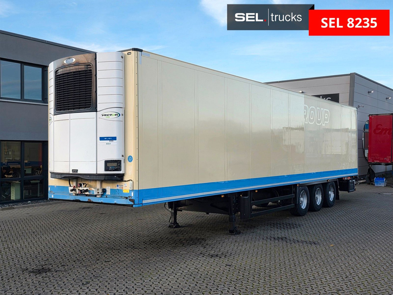 Schmitz Cargobull SKO 24/L-13.4 FP 45 COOL / Carrier Rolltor !! - Semirremolque frigorífico: foto 1 Schmitz Cargobull SKO 24/L-13.4 FP 45 COOL / Carrier Rolltor !! - Semirremolque frigorífico: foto 1