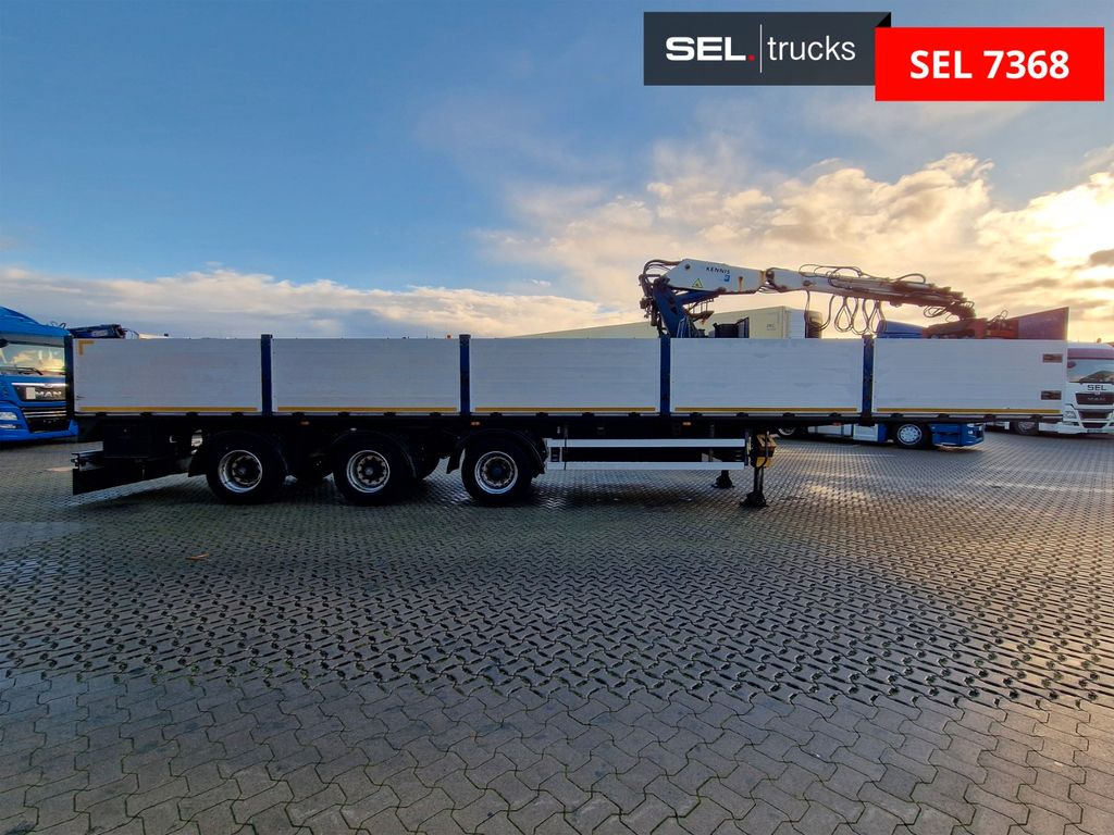 Schröder S11/24-P2-13,55 / Kran / Lenkachse Schröder S11/24-P2-13,55 / Kran / Lenkachse - Semirremolque plataforma/ Caja abierta: foto 4 Schröder S11/24-P2-13,55 / Kran / Lenkachse Schröder S11/24-P2-13,55 / Kran / Lenkachse - Semirremolque plataforma/ Caja abierta: foto 4