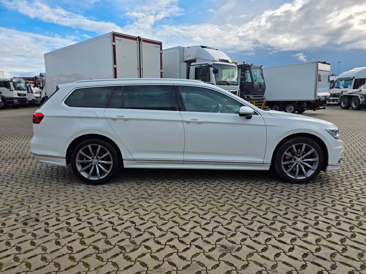 Volkswagen Passat Variant Highline BMT/Start-Stopp - Coche familiar: foto 4 Volkswagen Passat Variant Highline BMT/Start-Stopp - Coche familiar: foto 4