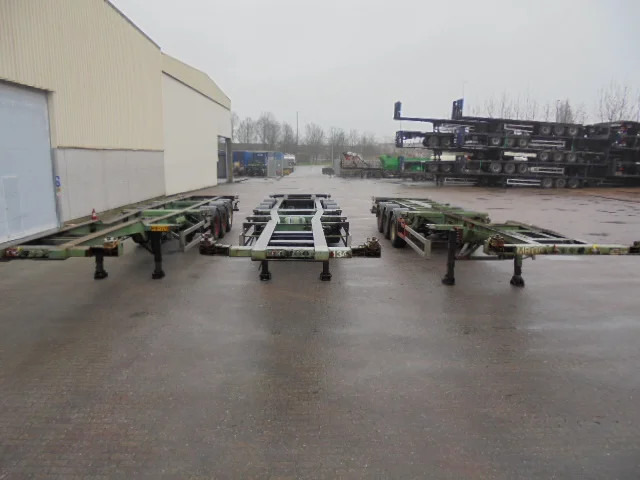 BFT CS 36 126 10 G MIDDEN EN ACHTER UITSCHUIFBAAR - Semirremolque portacontenedore/ Intercambiable: foto 2 BFT CS 36 126 10 G MIDDEN EN ACHTER UITSCHUIFBAAR - Semirremolque portacontenedore/ Intercambiable: foto 2