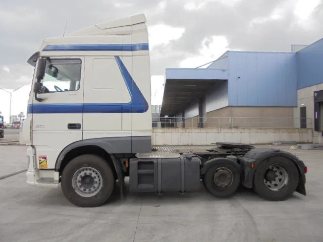 DAF XF 440 6X2 NL TRUCK - Cabeza tractora: foto 2 DAF XF 440 6X2 NL TRUCK - Cabeza tractora: foto 2