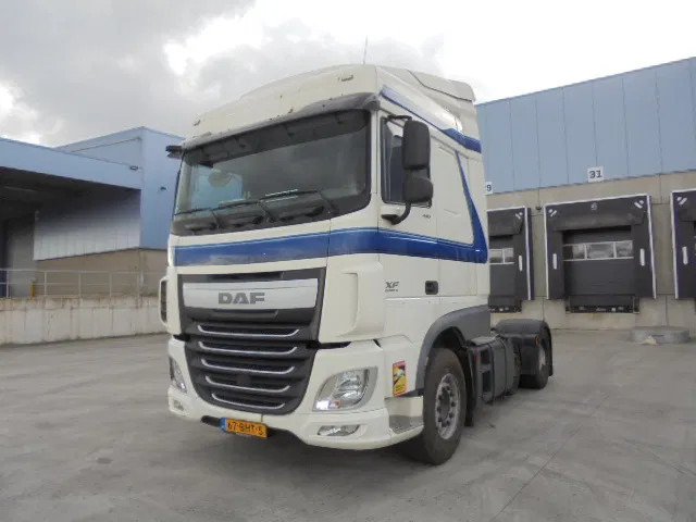 DAF XF 440 6X2 NL TRUCK - Cabeza tractora: foto 1 DAF XF 440 6X2 NL TRUCK - Cabeza tractora: foto 1