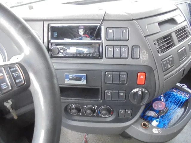Cabeza tractora DAF XF 440 ADR + COMPRESSOR NL TRUCK: foto 9