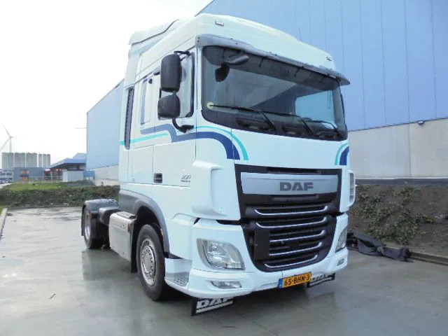 DAF XF 440 - Cabeza tractora: foto 3 DAF XF 440 - Cabeza tractora: foto 3