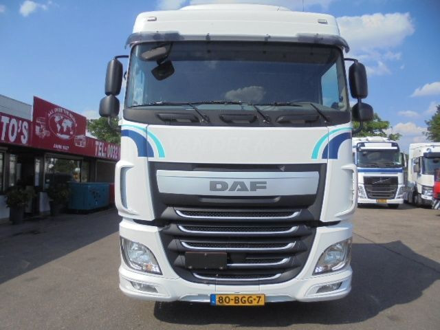 DAF XF 440 - Cabeza tractora: foto 2 DAF XF 440 - Cabeza tractora: foto 2