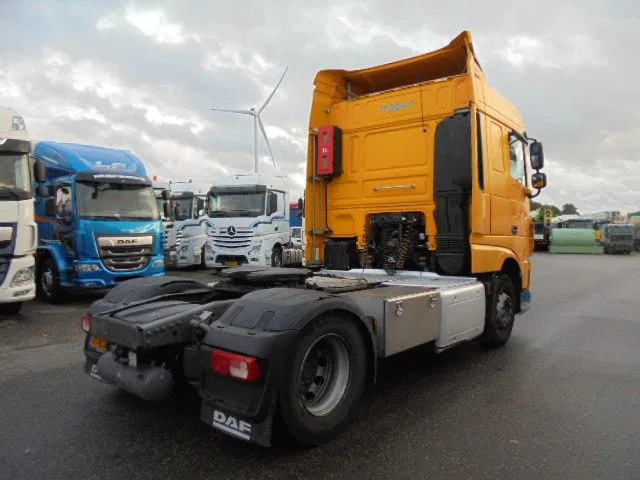 DAF XF 440 - Cabeza tractora: foto 5 DAF XF 440 - Cabeza tractora: foto 5