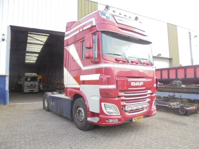 DAF XF 510 ENGINE NOT OK NL TRUCK - Cabeza tractora: foto 3 DAF XF 510 ENGINE NOT OK NL TRUCK - Cabeza tractora: foto 3