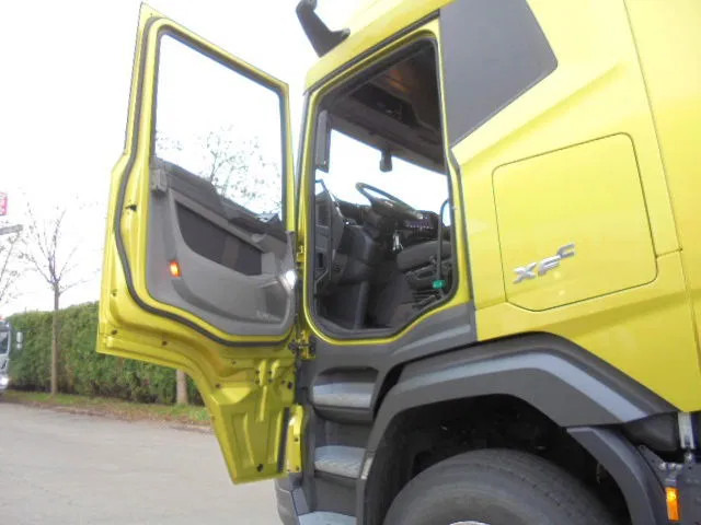 Cabeza tractora nuevo DAF XFC 530 FT DEMO KIEPHYDROLIEK MET FABRIEKS GARANTIE NL TRUCK: foto 10 Cabeza tractora nuevo DAF XFC 530 FT DEMO KIEPHYDROLIEK MET FABRIEKS GARANTIE NL TRUCK: foto 10