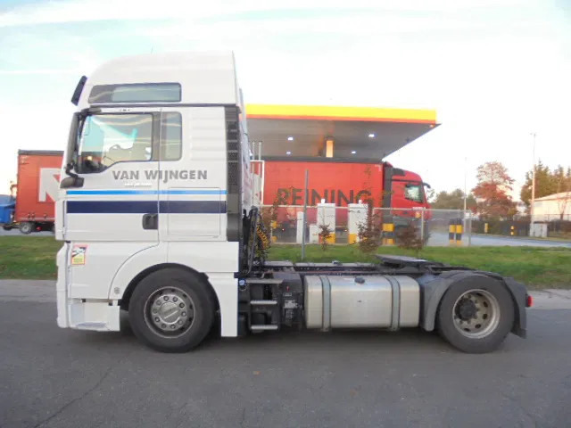 MAN TGX 18.500 XXL SMART TACHO 16X IN STOCK NL TRUCK - Cabeza tractora: foto 4 MAN TGX 18.500 XXL SMART TACHO 16X IN STOCK NL TRUCK - Cabeza tractora: foto 4
