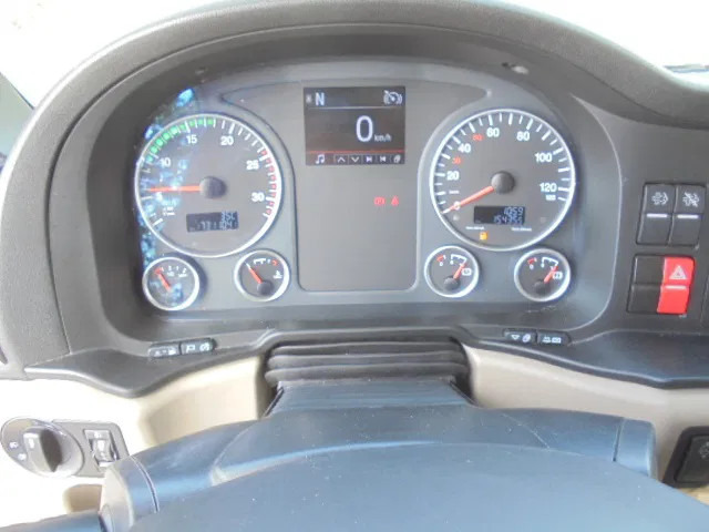 Cabeza tractora MAN TGX 26.500 XXL NL TRUCK SMART TACHO 20X IN STOCK: foto 15
