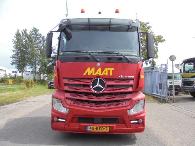 Mercedes-Benz Actros 1836 EUR6 - Cabeza tractora: foto 2 Mercedes-Benz Actros 1836 EUR6 - Cabeza tractora: foto 2