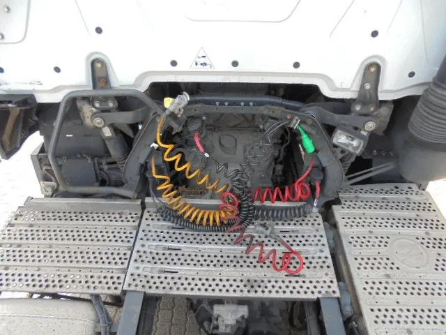 Cabeza tractora Mercedes-Benz Actros 1842: foto 7