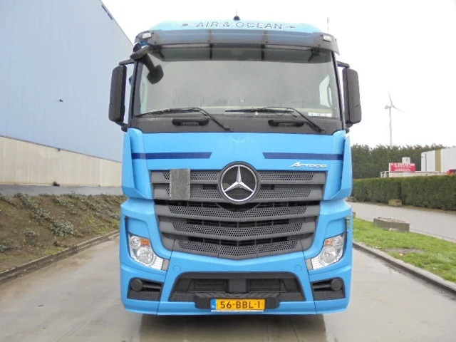 Mercedes-Benz Actros 1842 LS EUR6 - Cabeza tractora: foto 2 Mercedes-Benz Actros 1842 LS EUR6 - Cabeza tractora: foto 2