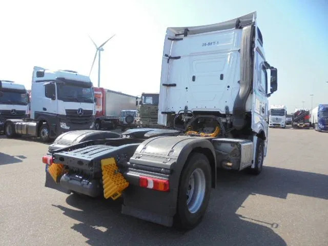 Mercedes-Benz Actros 1843 - Cabeza tractora: foto 4 Mercedes-Benz Actros 1843 - Cabeza tractora: foto 4