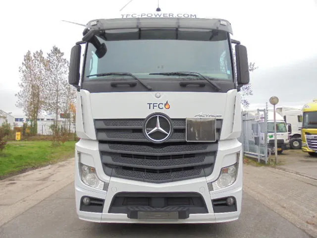 Mercedes-Benz Actros 1845 LS ADR - Cabeza tractora: foto 2 Mercedes-Benz Actros 1845 LS ADR - Cabeza tractora: foto 2