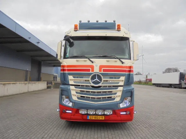 Mercedes-Benz Actros 1845 LS NL TRUCK - Cabeza tractora: foto 2 Mercedes-Benz Actros 1845 LS NL TRUCK - Cabeza tractora: foto 2