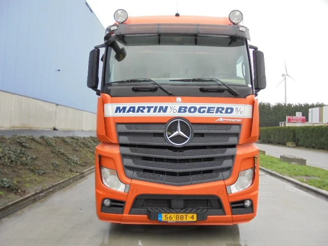 Mercedes-Benz Actros - Cabeza tractora: foto 2 Mercedes-Benz Actros - Cabeza tractora: foto 2