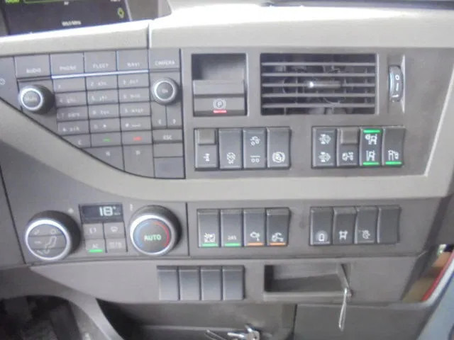 Arrendamiento de Volvo FH 420 6X2 NL TRUCK Volvo FH 420 6X2 NL TRUCK: foto 9 Arrendamiento de Volvo FH 420 6X2 NL TRUCK Volvo FH 420 6X2 NL TRUCK: foto 9